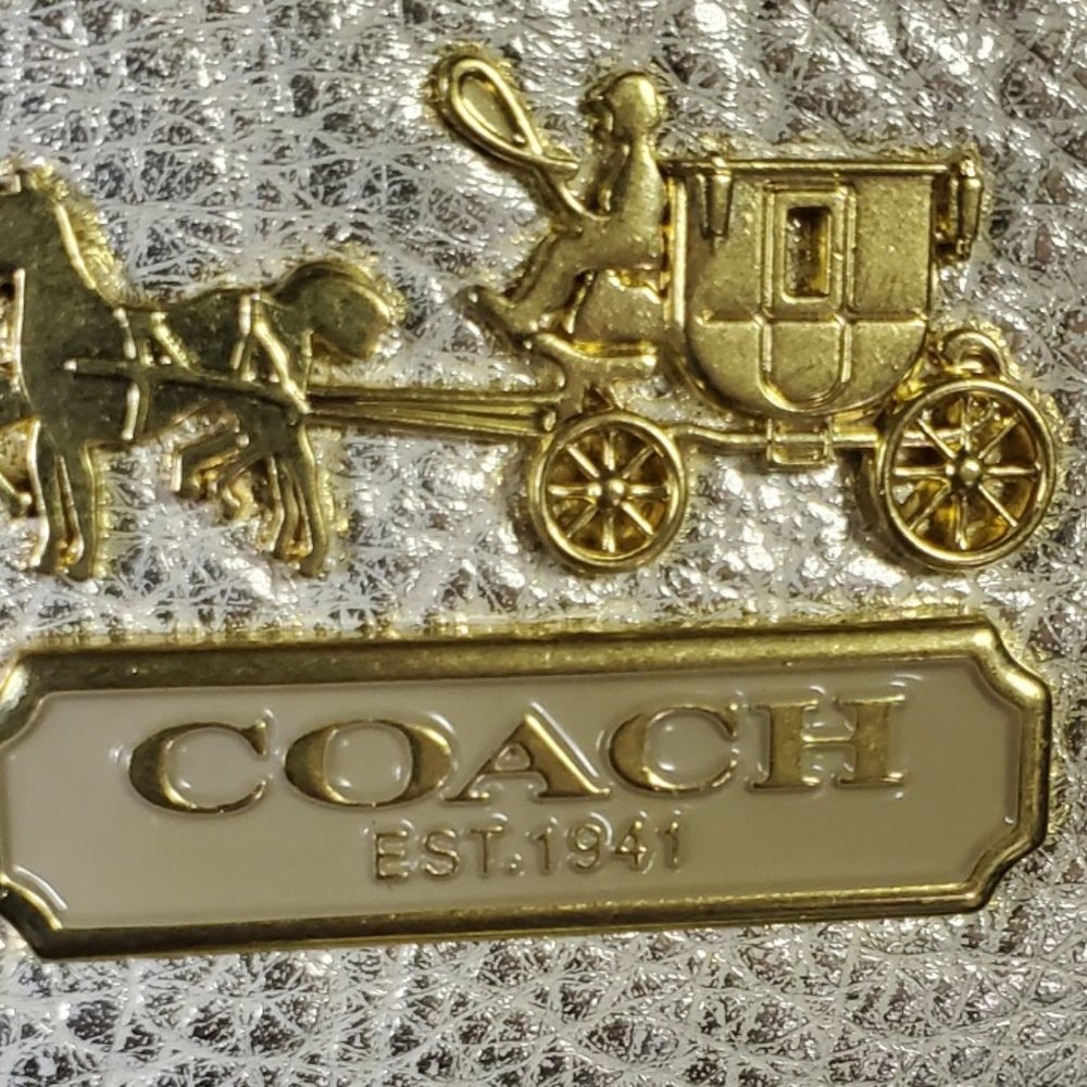 Coach Bag J1126-18967 Charlie Shoulder Bag - Picture 2 of 10
